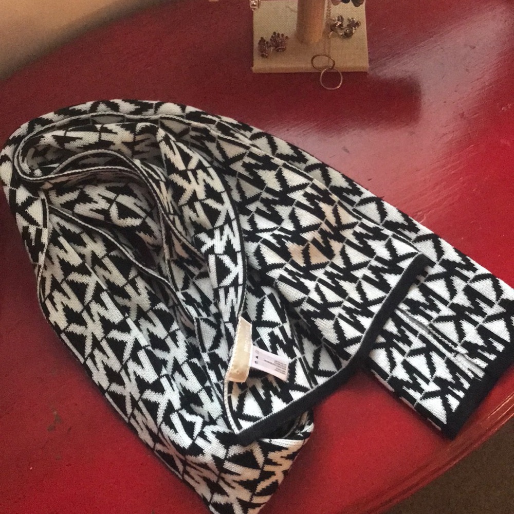Michael Kors Scarf